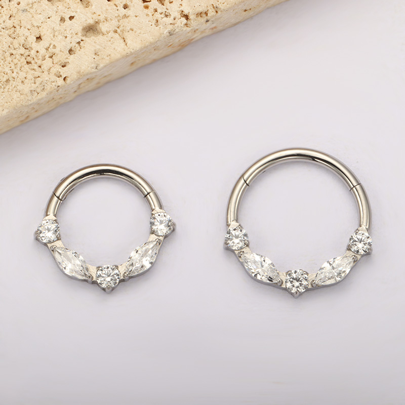 ASTM F136 Titanium Marquise CZ - Zoor Body Jewelry 评论和价格