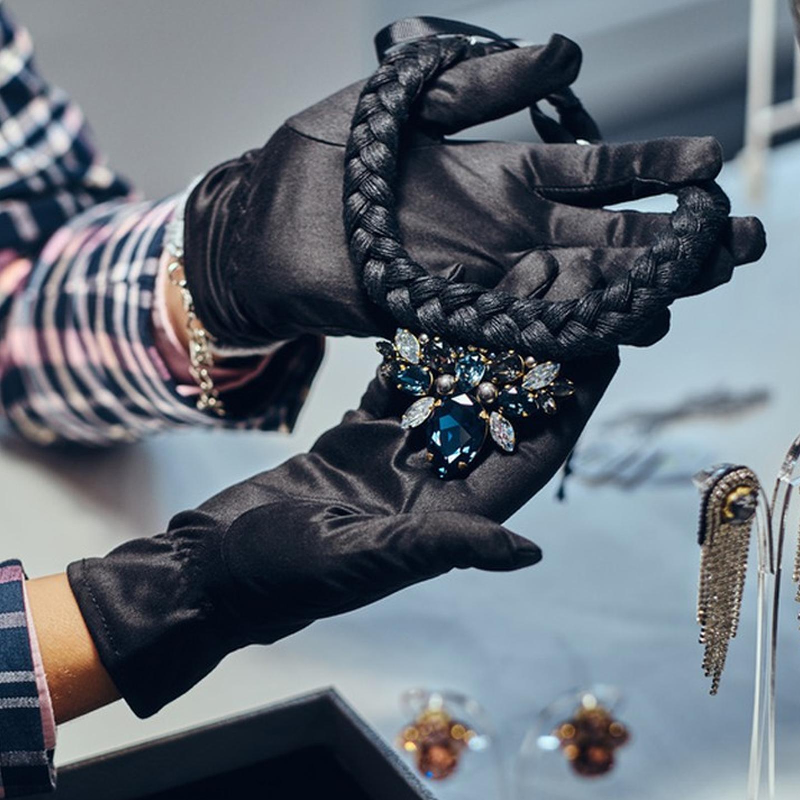 Jewelry gloves black Soft Fash - Body Jewelry Websites 评论和价格